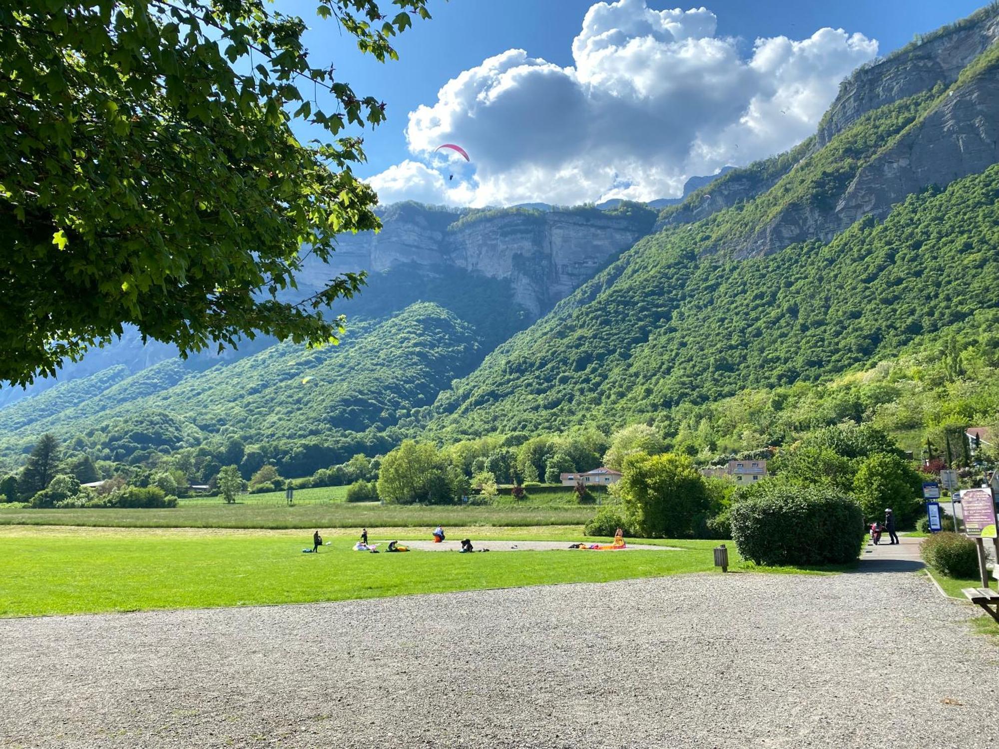 Maison De Village Au Pied De La Montagne Lumbin المظهر الخارجي الصورة